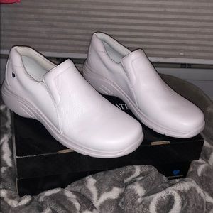 Nurse Mate Nursing White Shoes